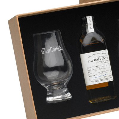 Balvenie-limited-edition-gift-set-open