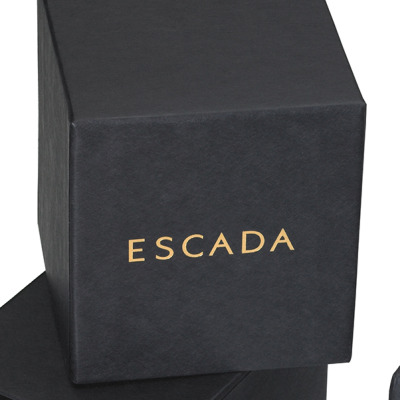 Escada-full-open-closed